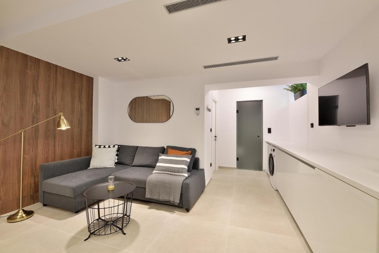 Phaedrus Living City Center Luxury Flat Skoufa 아테네 외부 사진