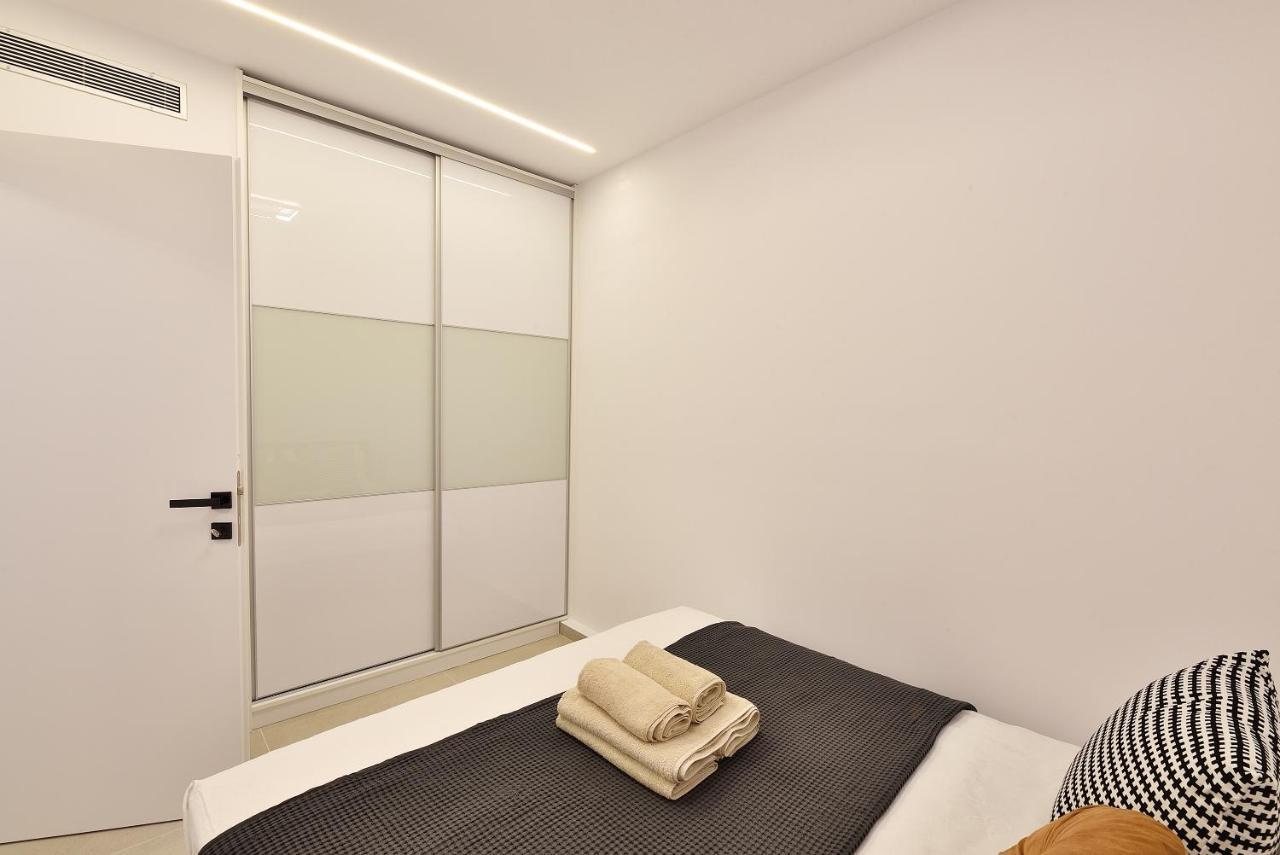 Phaedrus Living City Center Luxury Flat Skoufa 아테네 외부 사진